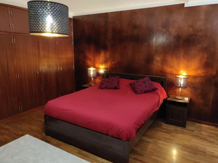 Апартаменты Guestready - Charming Accents Near The Beach Сесимбра Экстерьер фото